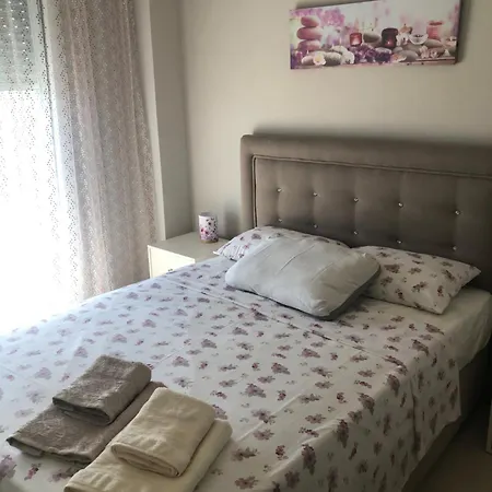 Semesterbostad Pefka Maisonette 8 And 9 Néa Fókaia