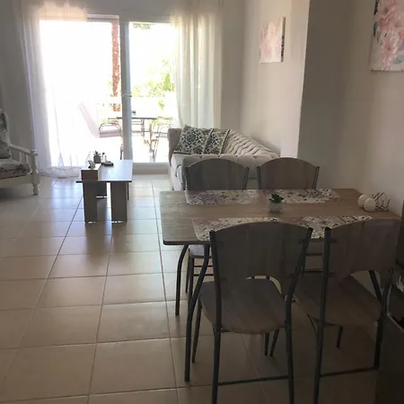 Pefka Maisonette 8 And 9 Tatil Evi